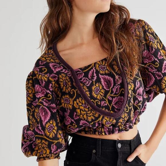 Free People No‎ Ordinary Top Jaquard Sweatshirt M Black Purple Floral Cropped - Picture 3 of 12